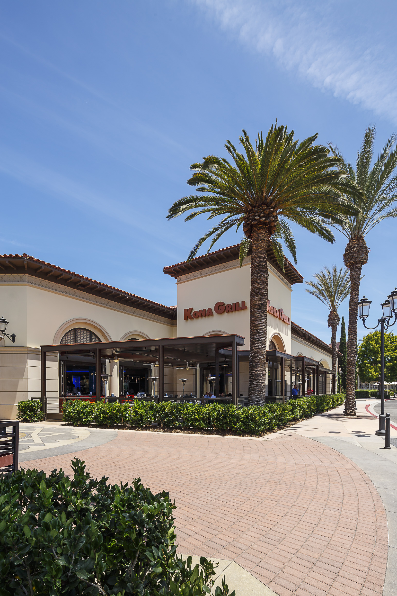 KONA GRILL